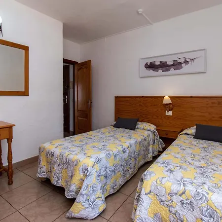 Apartament Floritas 23 - One Bed With Pool View