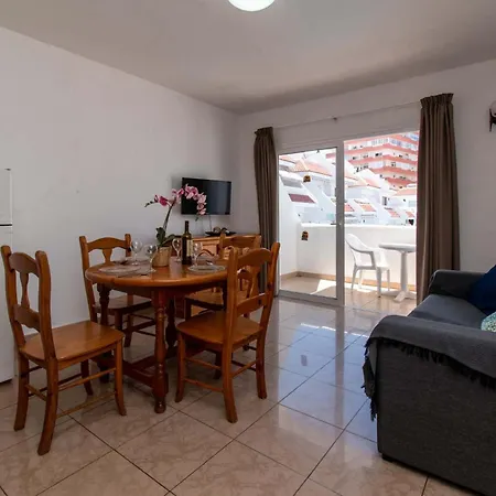 Floritas 23 - One Bed With Pool View شقة